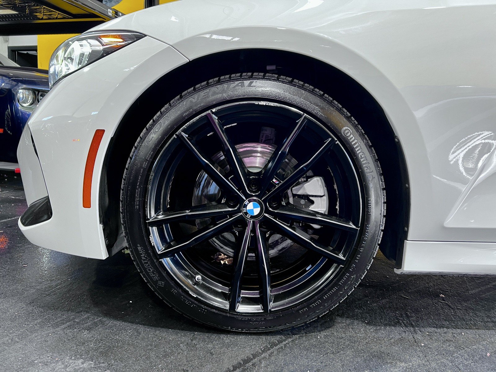 Used 2023 BMW 330i Sedan w/ M Sport Package RWD image 29