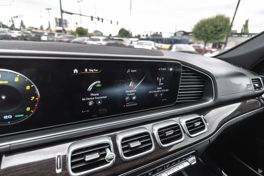 Used 2021 Mercedes-Benz GLS 450 4MATIC image 14