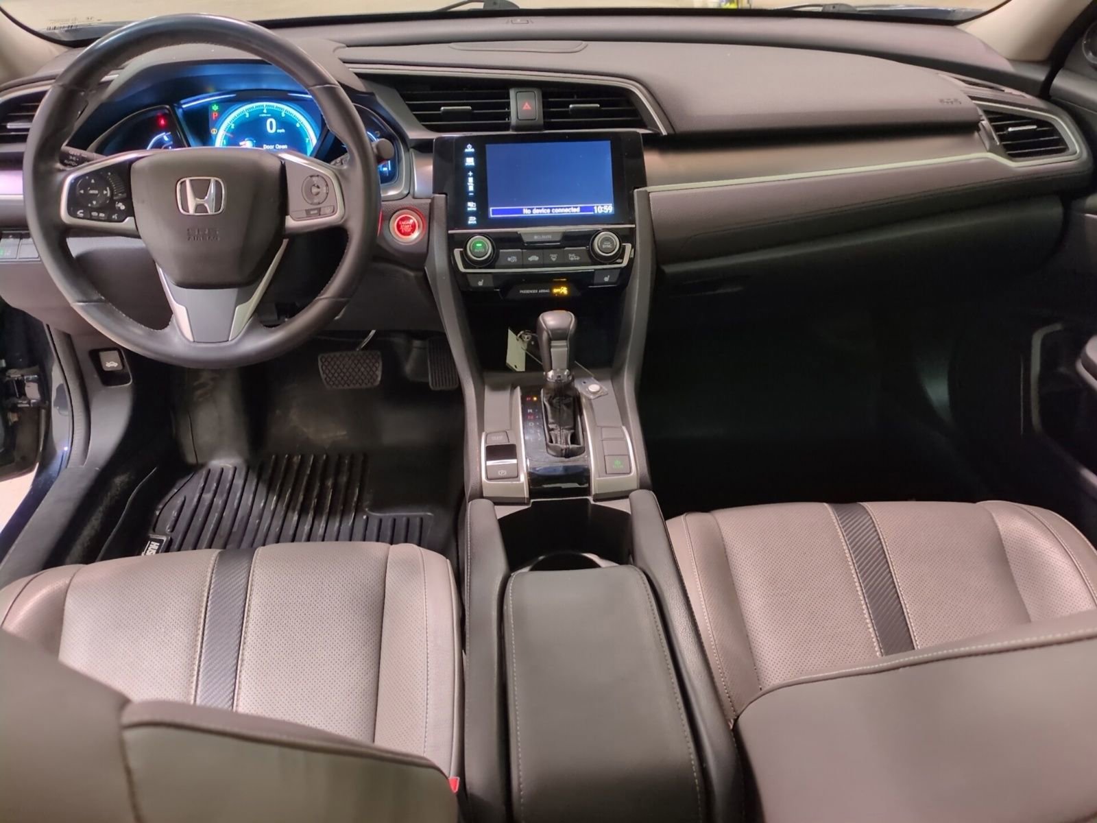 Used 2018 Honda Civic Touring image 14