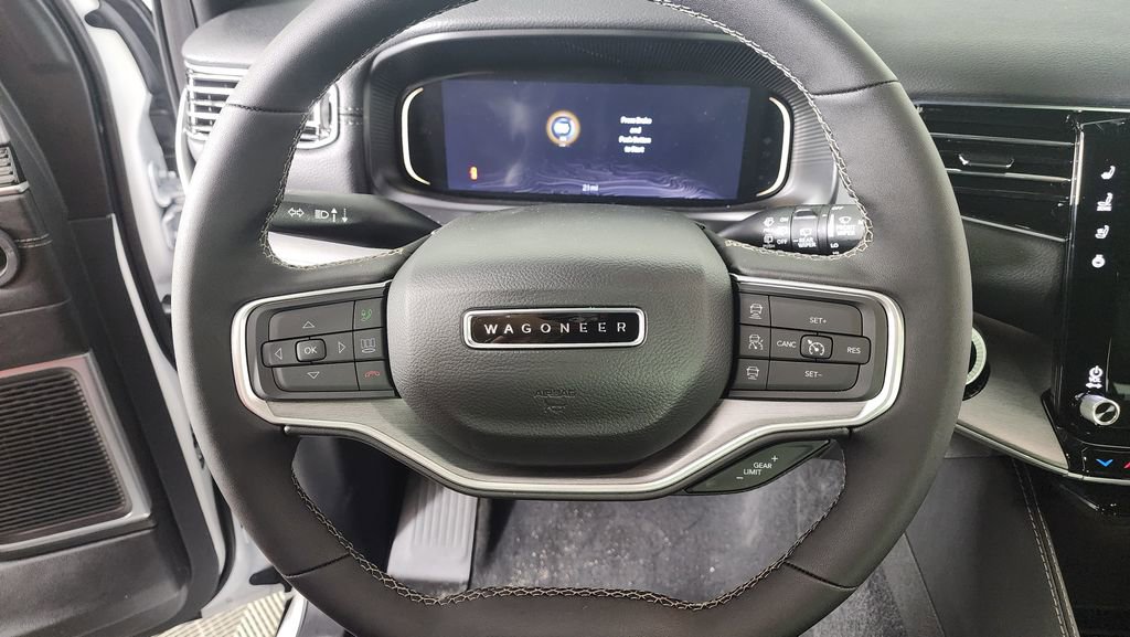 New 2025 Jeep Wagoneer Series II image 17