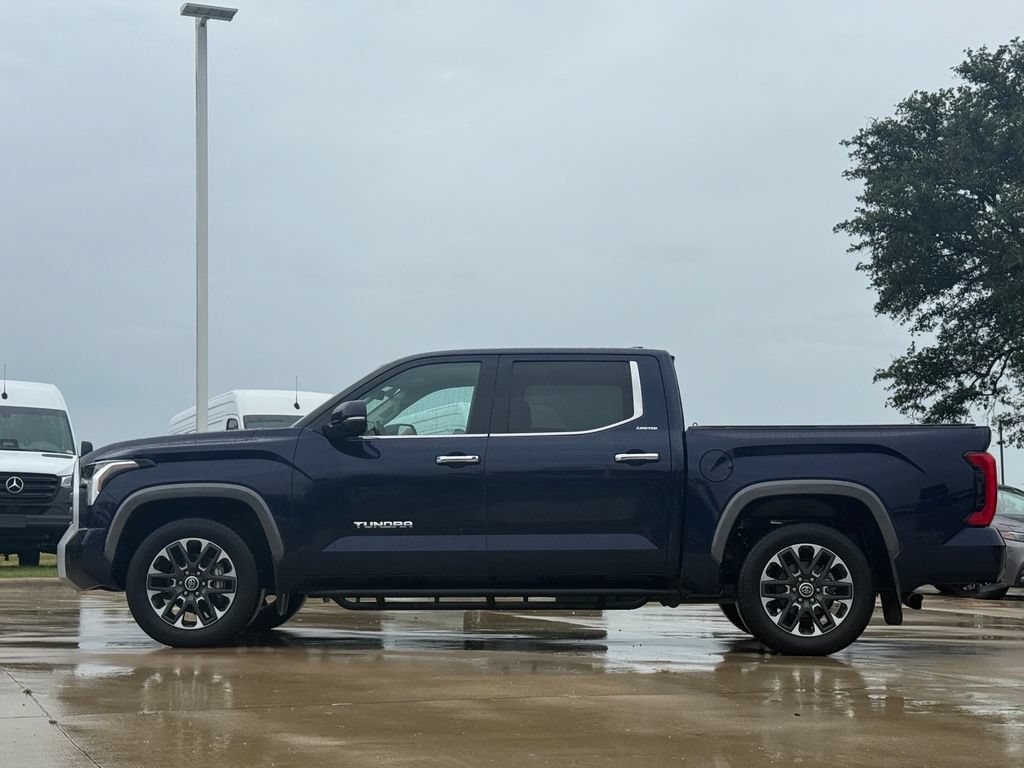 Used 2023 Toyota Tundra Limited w/ Power Package RWD image 2