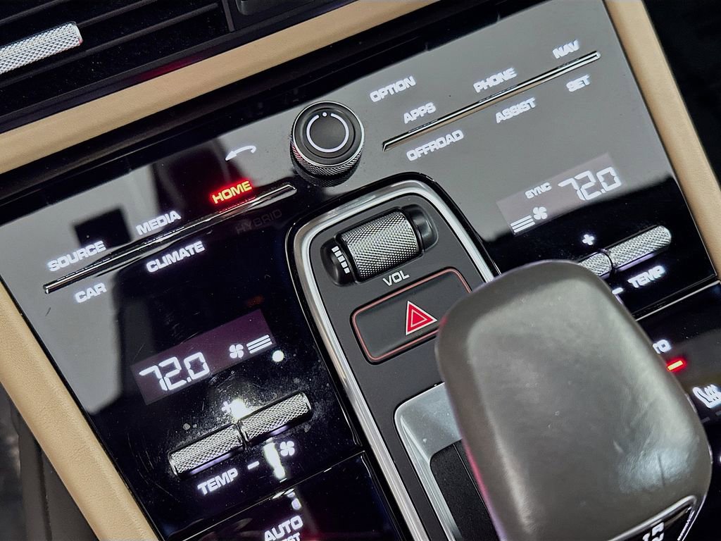 Certified 2019 Porsche Cayenne S image 18