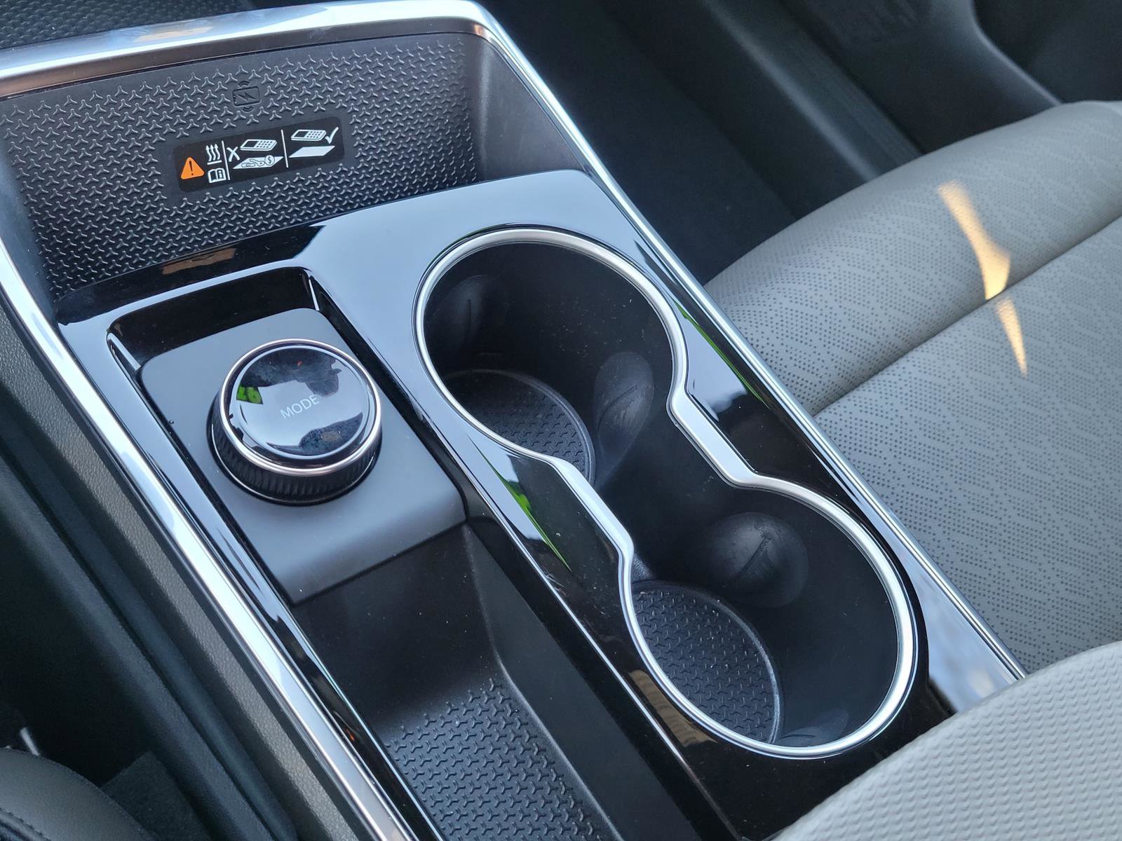 Used 2026 Chevrolet Equinox LT w/ Convenience Package II image 29