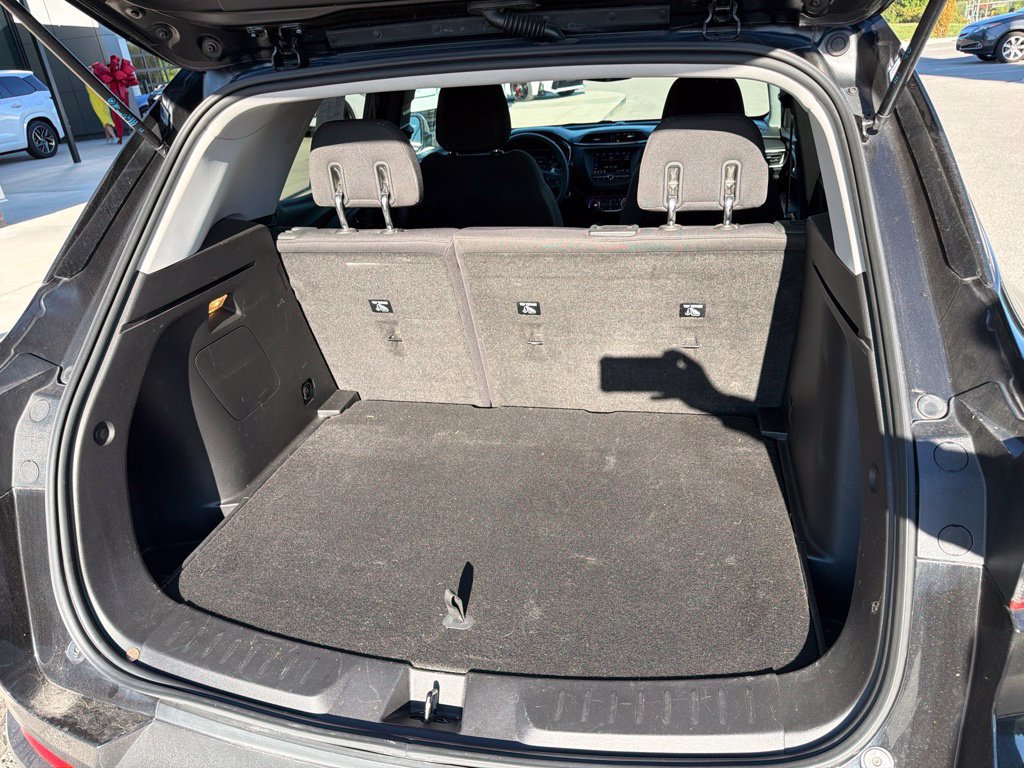 Used 2023 Chevrolet TrailBlazer LT AWD/4WD image 22