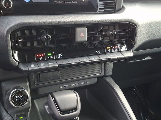 Used 2025 Toyota Land Cruiser 1958 image 17