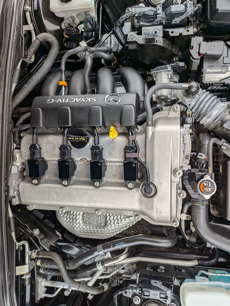 Used 2021 MAZDA MX-5 Miata Grand Touring RWD image 14