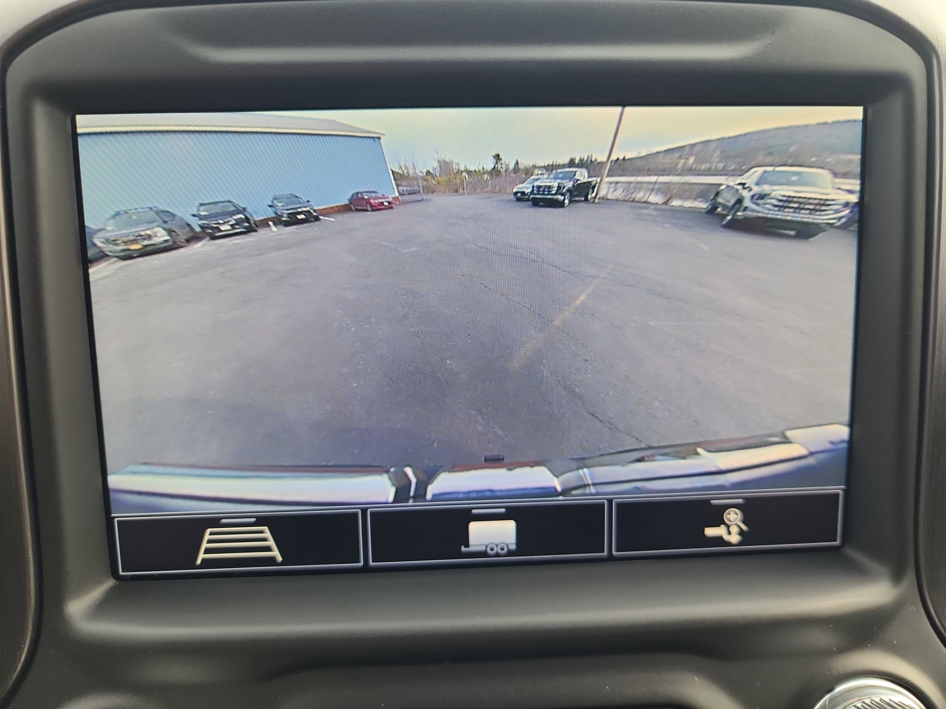 Certified 2020 GMC Sierra 1500 AT4 w/ AT4 Premium Package AWD/4WD image 21