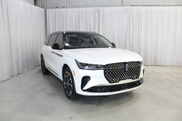 New 2026 Lincoln Nautilus Reserve AWD/4WD image 39