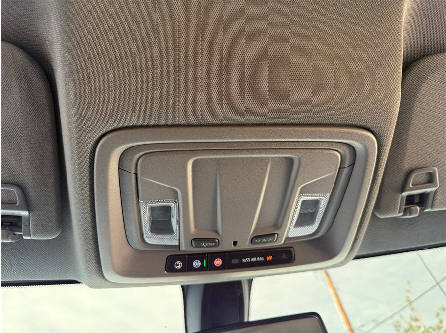 Used 2021 Chevrolet Silverado 1500 LT w/ Bed Protection Package image 22