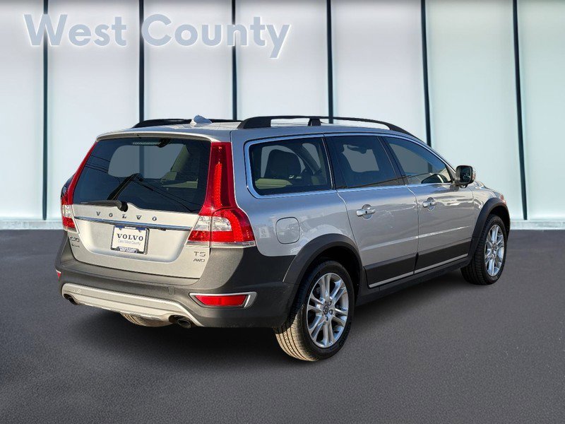 Used 2016 Volvo XC70 T5 Platinum w/ Protection Package image 4