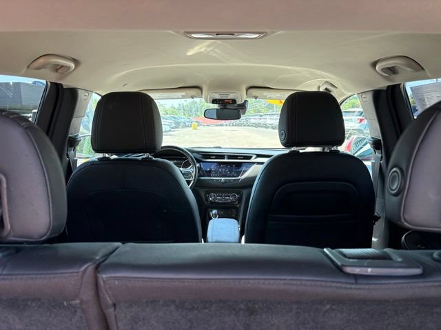 Used 2021 Buick Encore GX Essence w/ Sport Touring Package FWD image 33