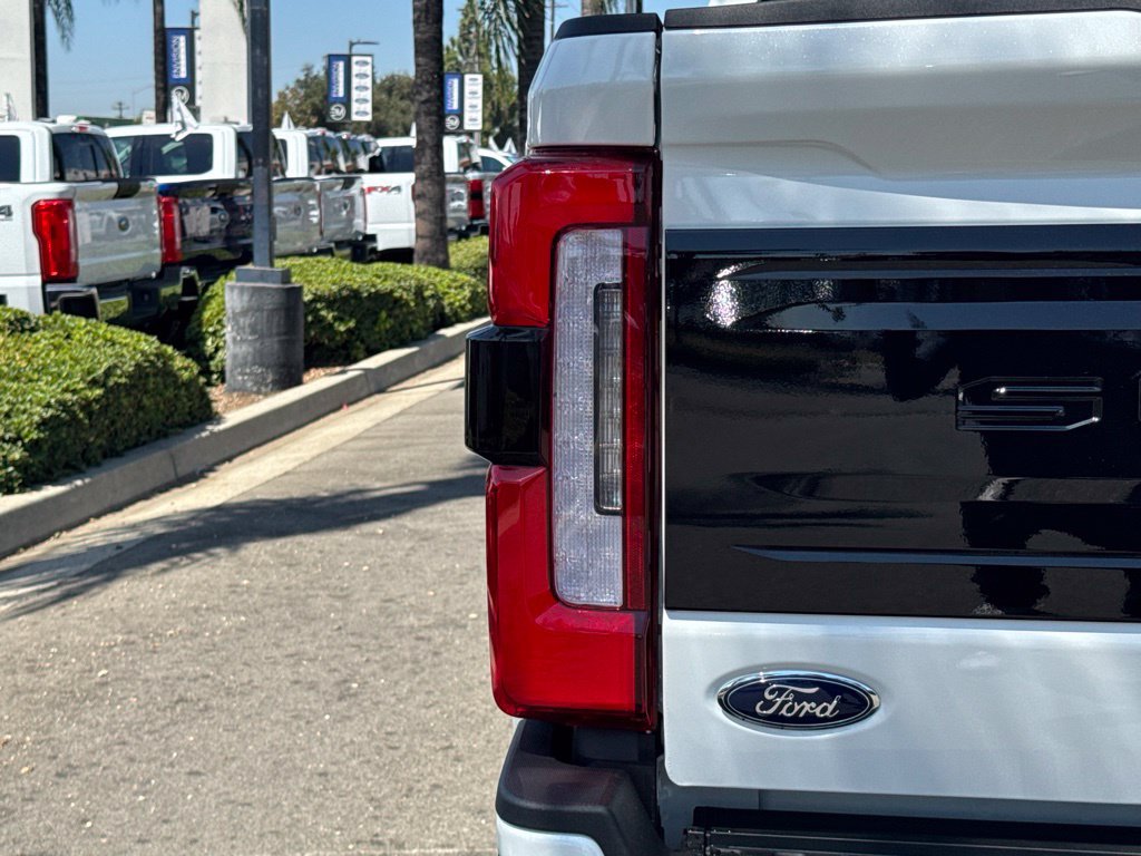 New 2026 Ford F350 Platinum AWD/4WD image 16