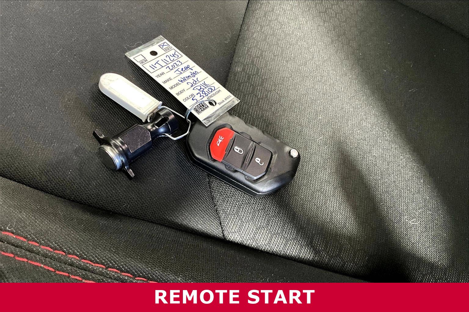 Used 2023 Jeep Wrangler Rubicon AWD/4WD image 31