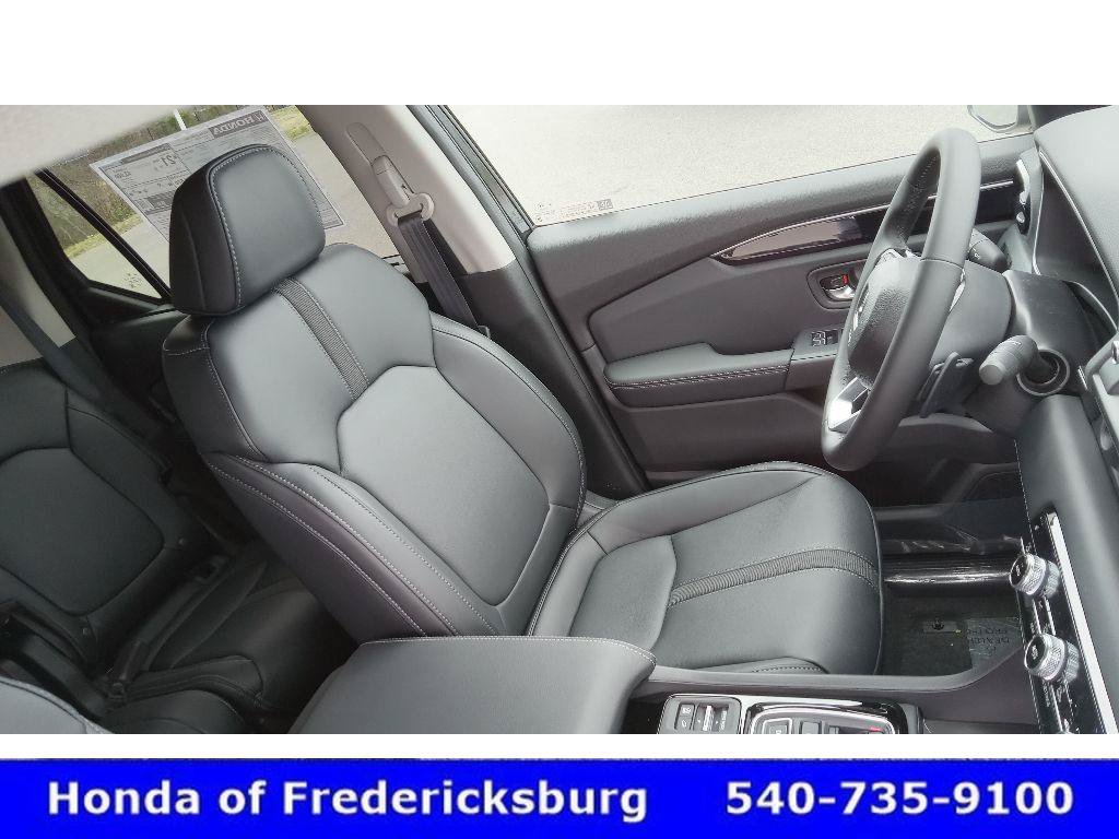 Certified 2025 Honda Pilot EX-L image 25
