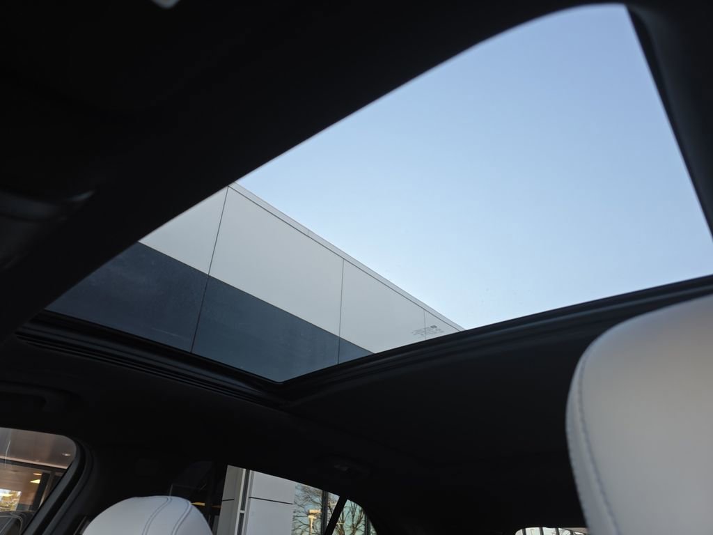 Used 2024 Cadillac XT4 Sport image 26