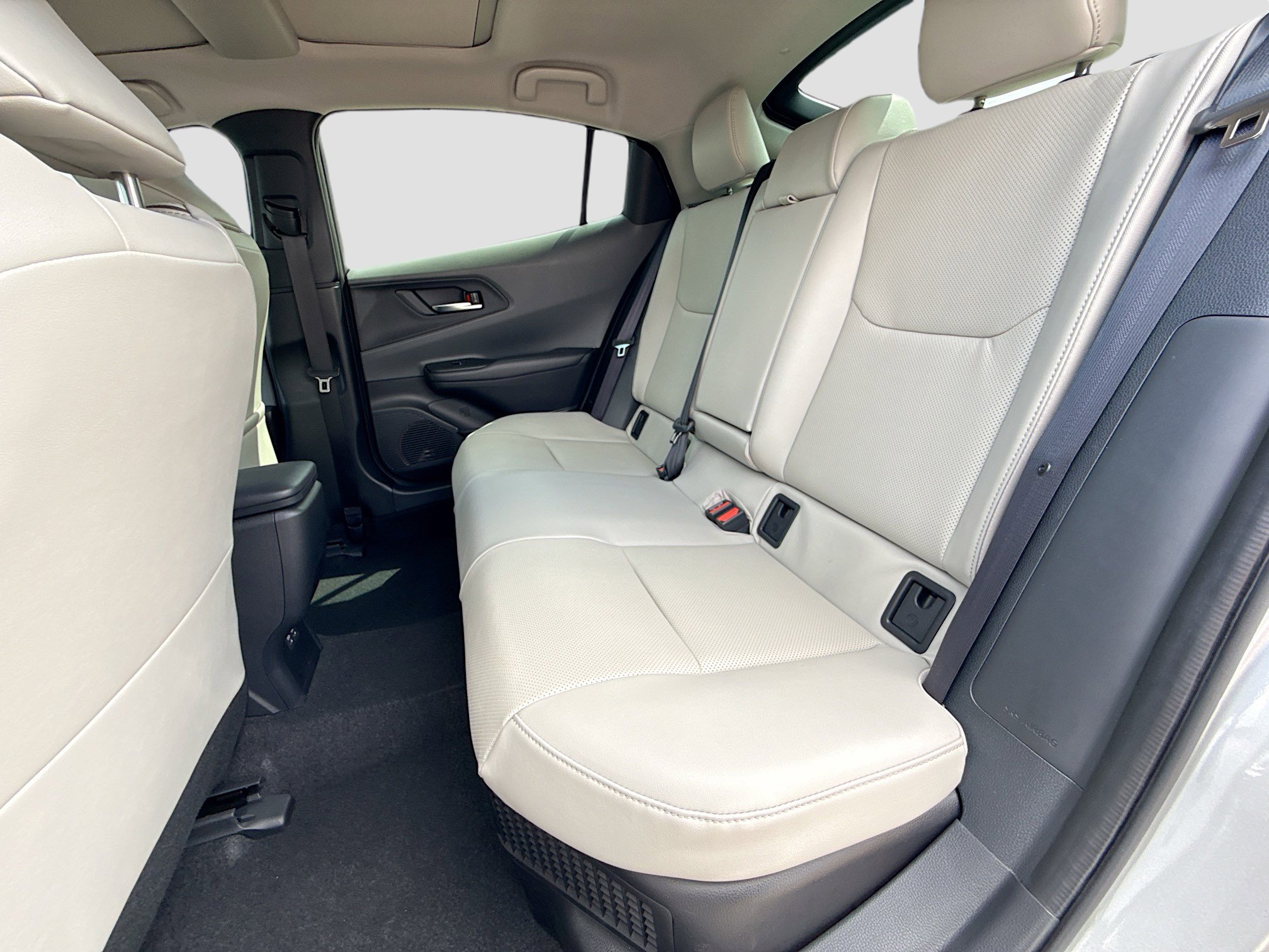 Used 2024 Toyota Prius Limited FWD image 20