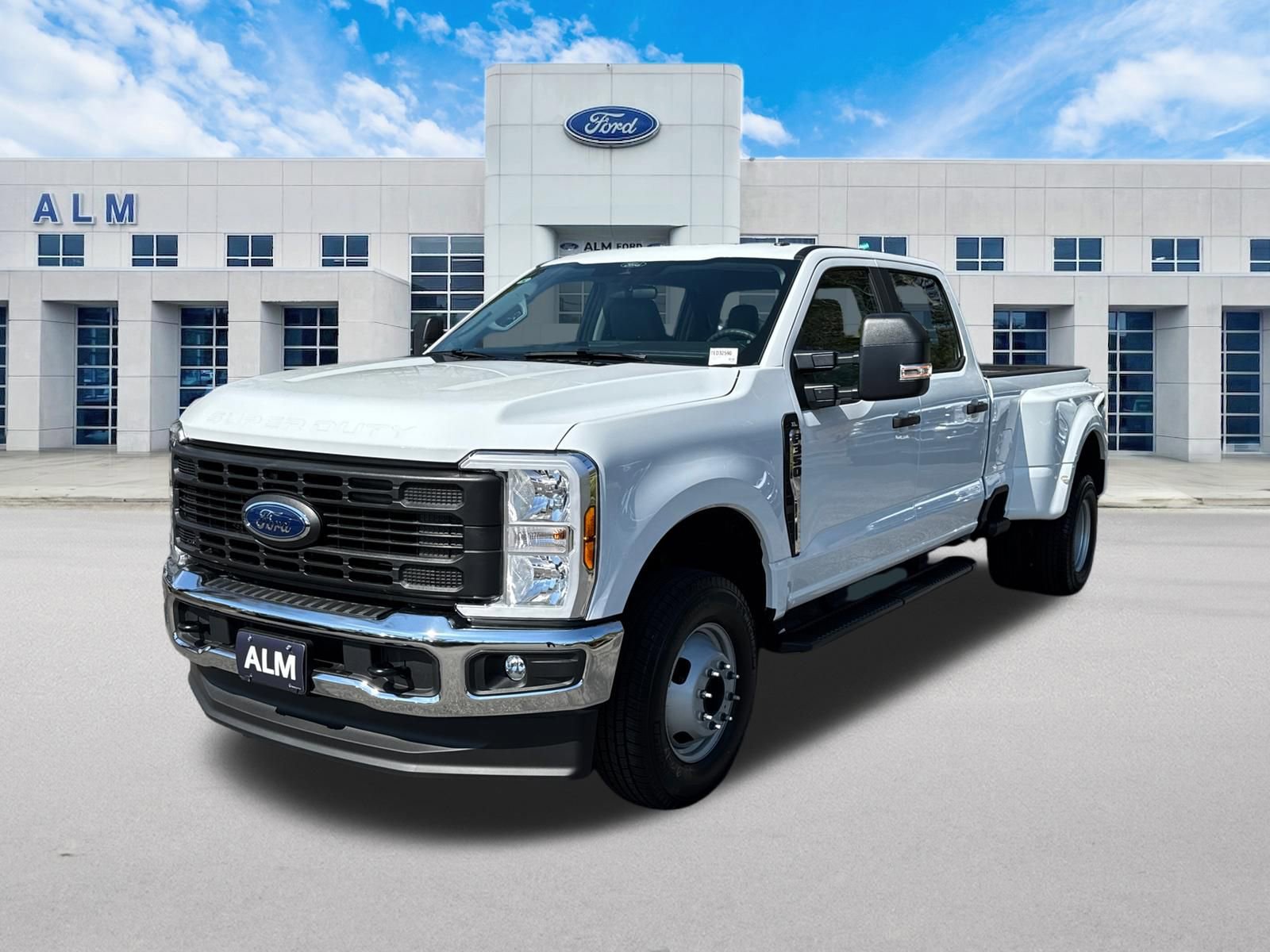 New 2026 Ford F350 XL w/ XL Chrome Package image 1