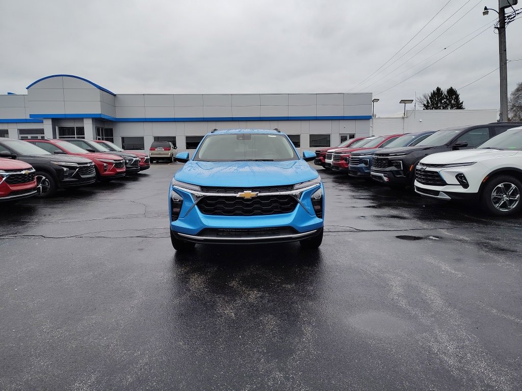 New 2026 Chevrolet Trax LT w/ Driver Confidence Package image 8