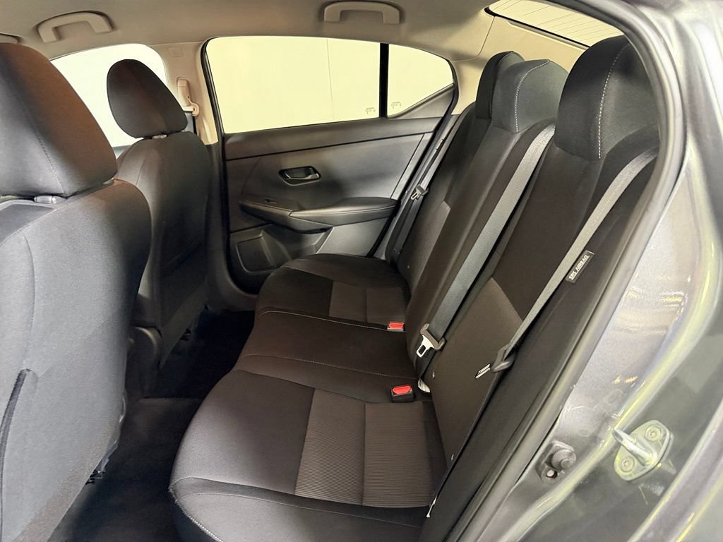 Used 2025 Nissan Sentra SV FWD image 19