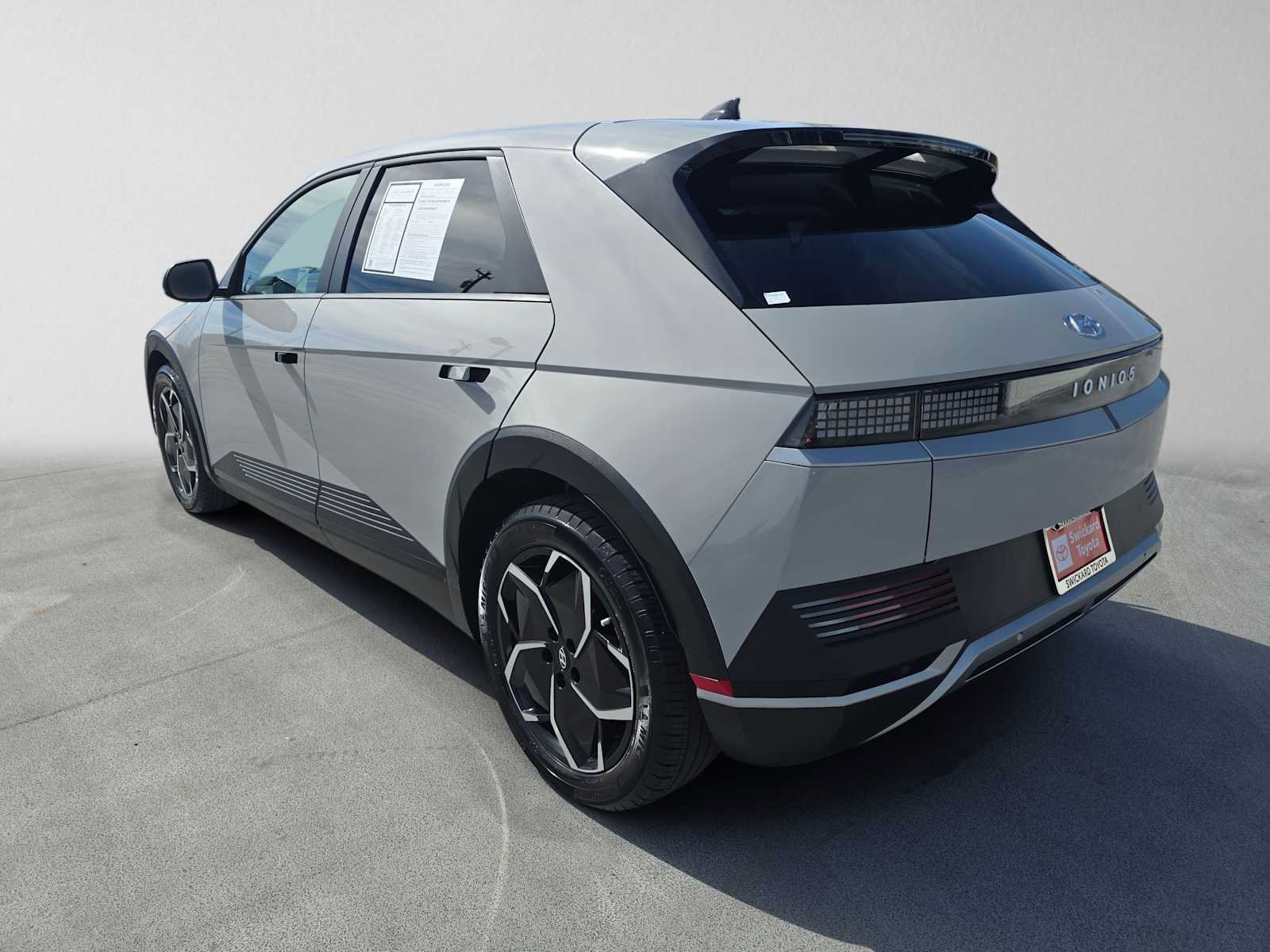 Used 2024 Hyundai Ioniq 5 SEL RWD image 5
