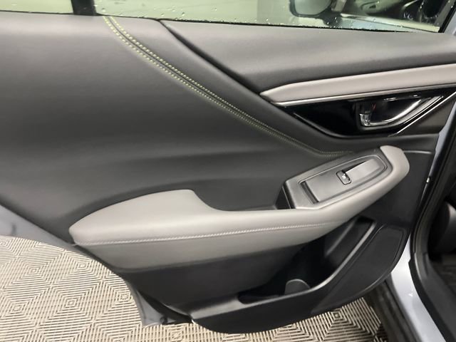 Used 2022 Subaru Outback Onyx Edition XT w/ Popular Package #2 image 24