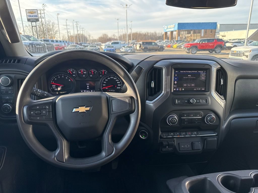 Used 2023 Chevrolet Silverado 1500 Custom image 16