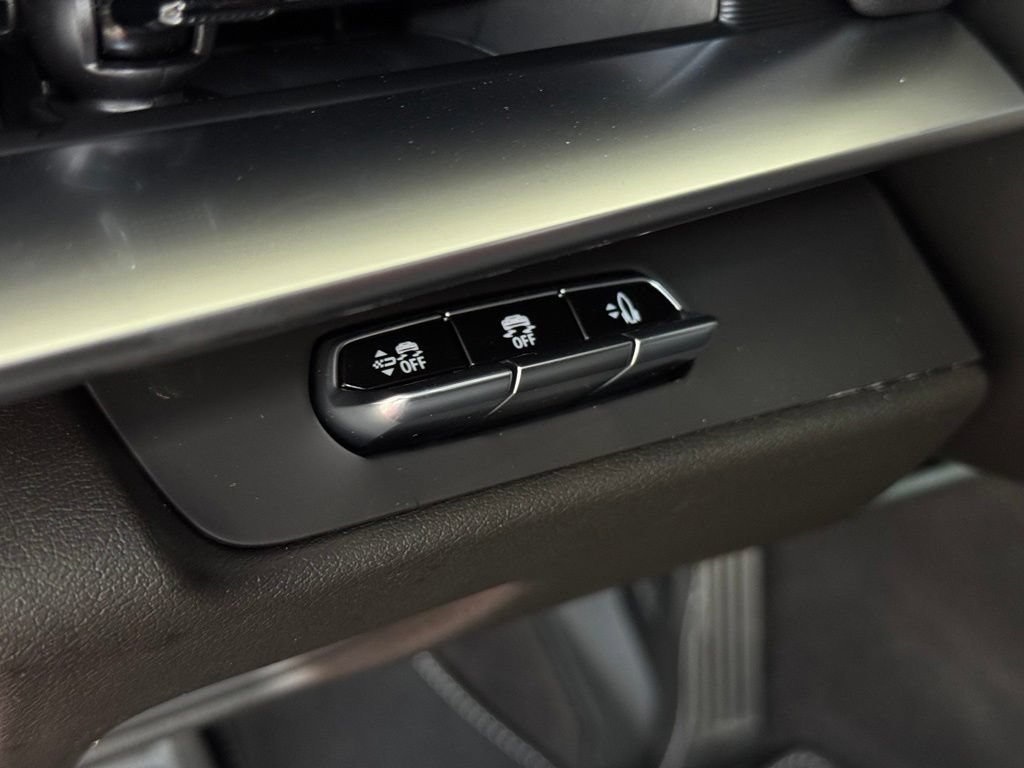 New 2027 Chevrolet Corvette Stingray Coupe w/ 1LT RWD image 23