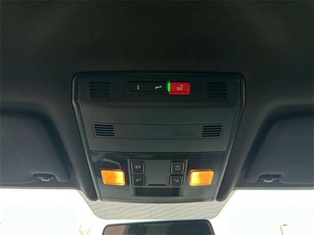 Used 2022 Volkswagen Jetta Sport image 27