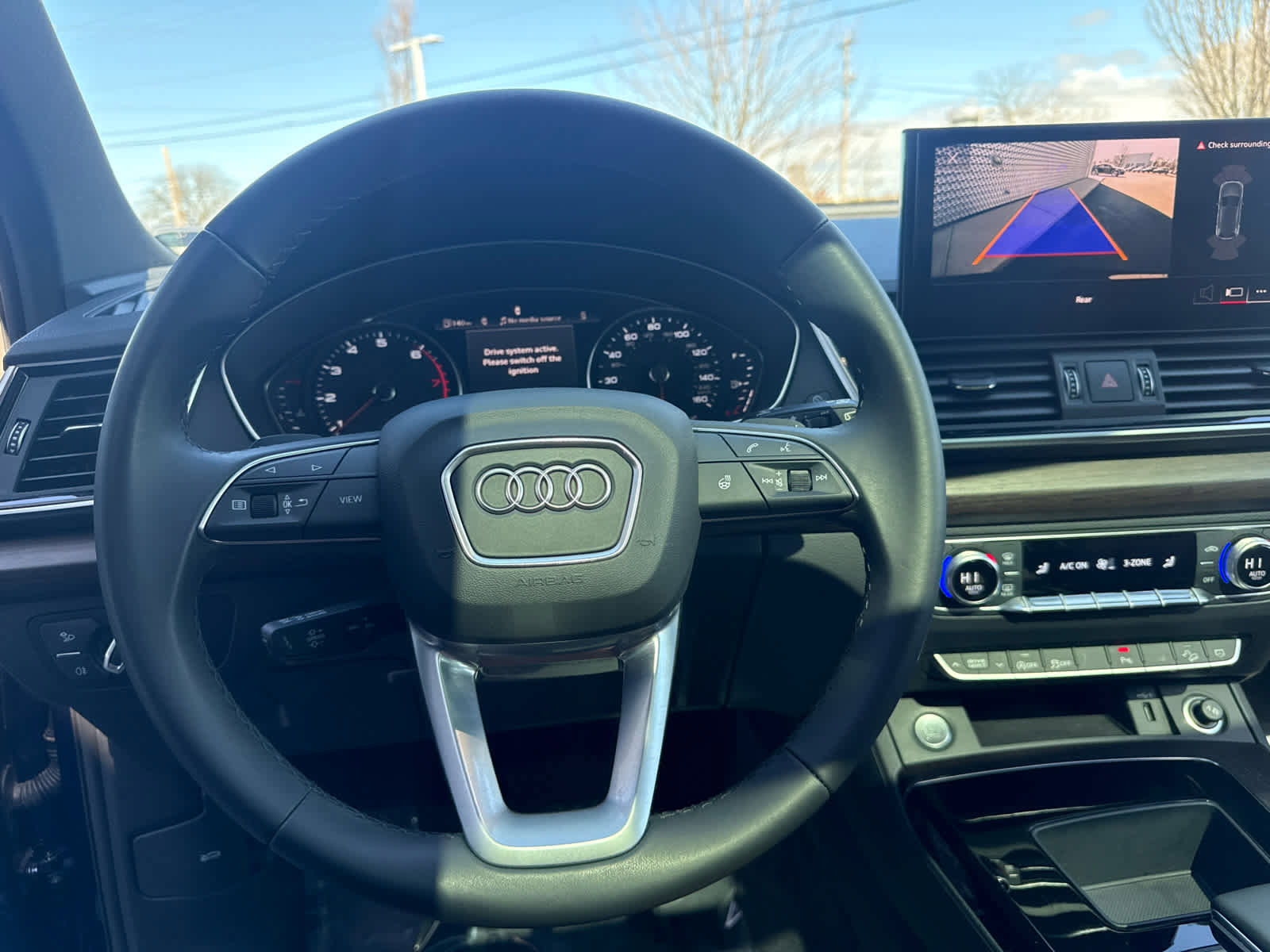 Used 2023 Audi Q5 2.0T Premium w/ Convenience Package image 11