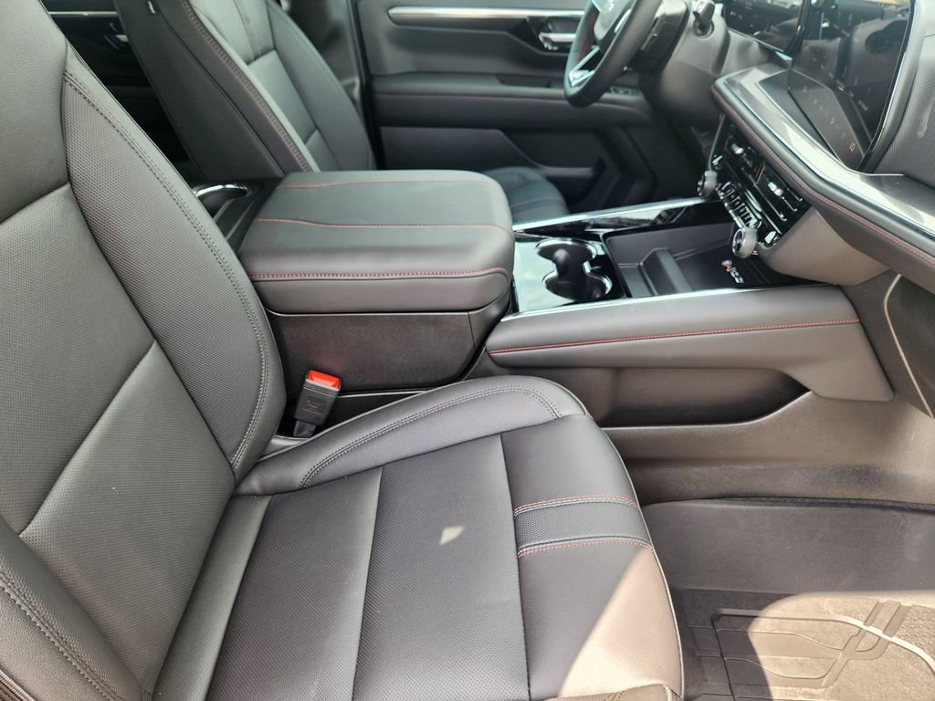 New 2026 Chevrolet Suburban RST w/ Advanced Technology Package image 11