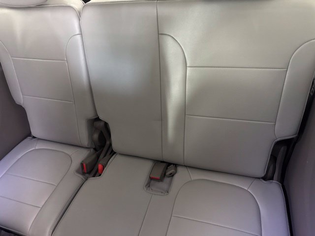 Used 2020 Chevrolet Traverse Premier w/ LPO, Roadside Safety Package AWD/4WD image 28