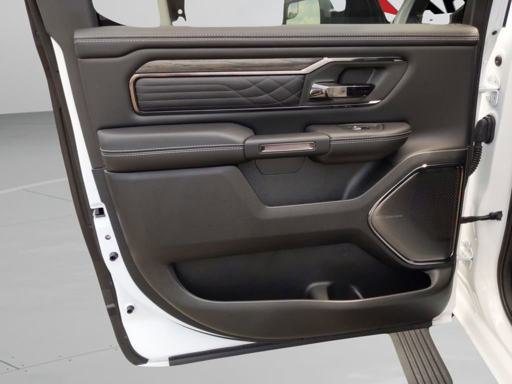 New 2026 RAM 1500 Limited image 17