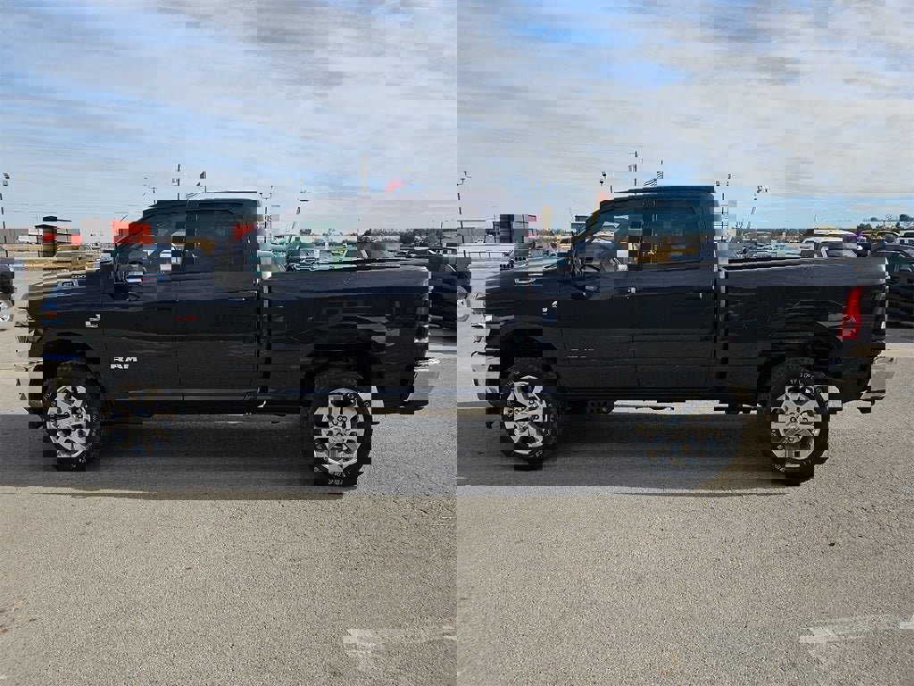 New 2026 RAM 2500 Lone Star image 2