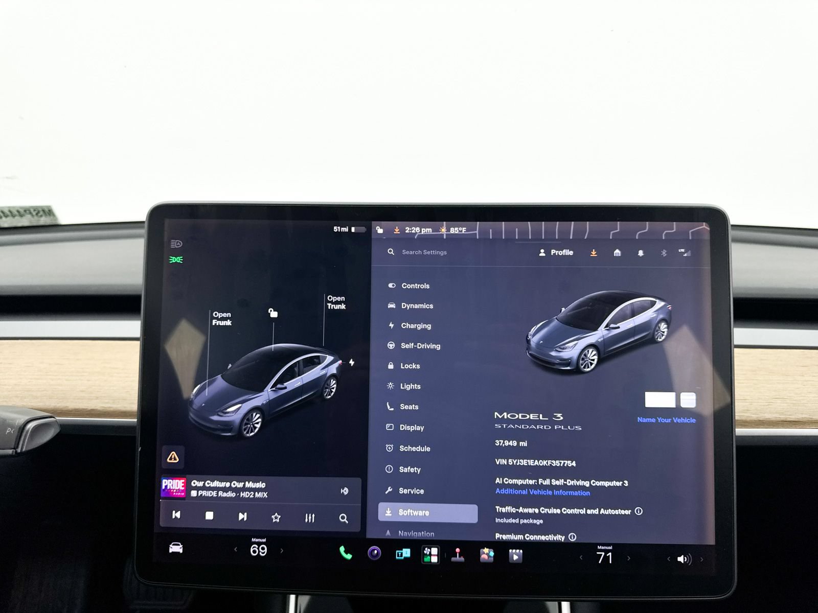 Used 2019 Tesla Model 3 Standard Range Plus RWD image 28