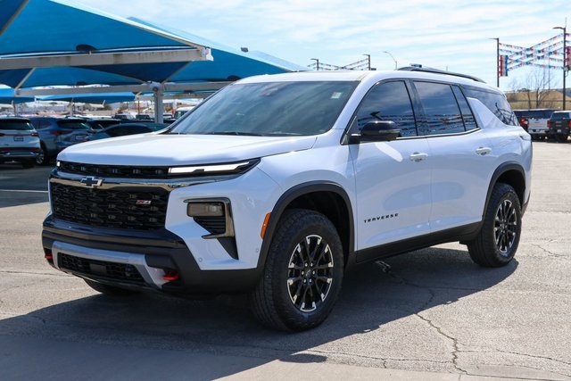 New 2026 Chevrolet Traverse Z71 w/ Enhanced Driving Package image 6