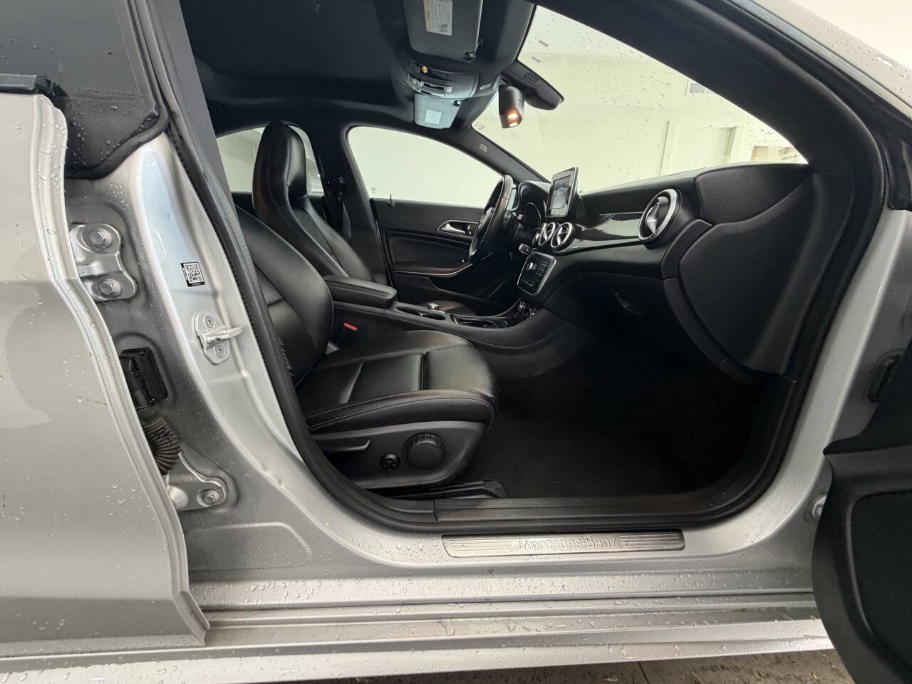 Used 2016 Mercedes-Benz CLA 250 4MATIC image 14