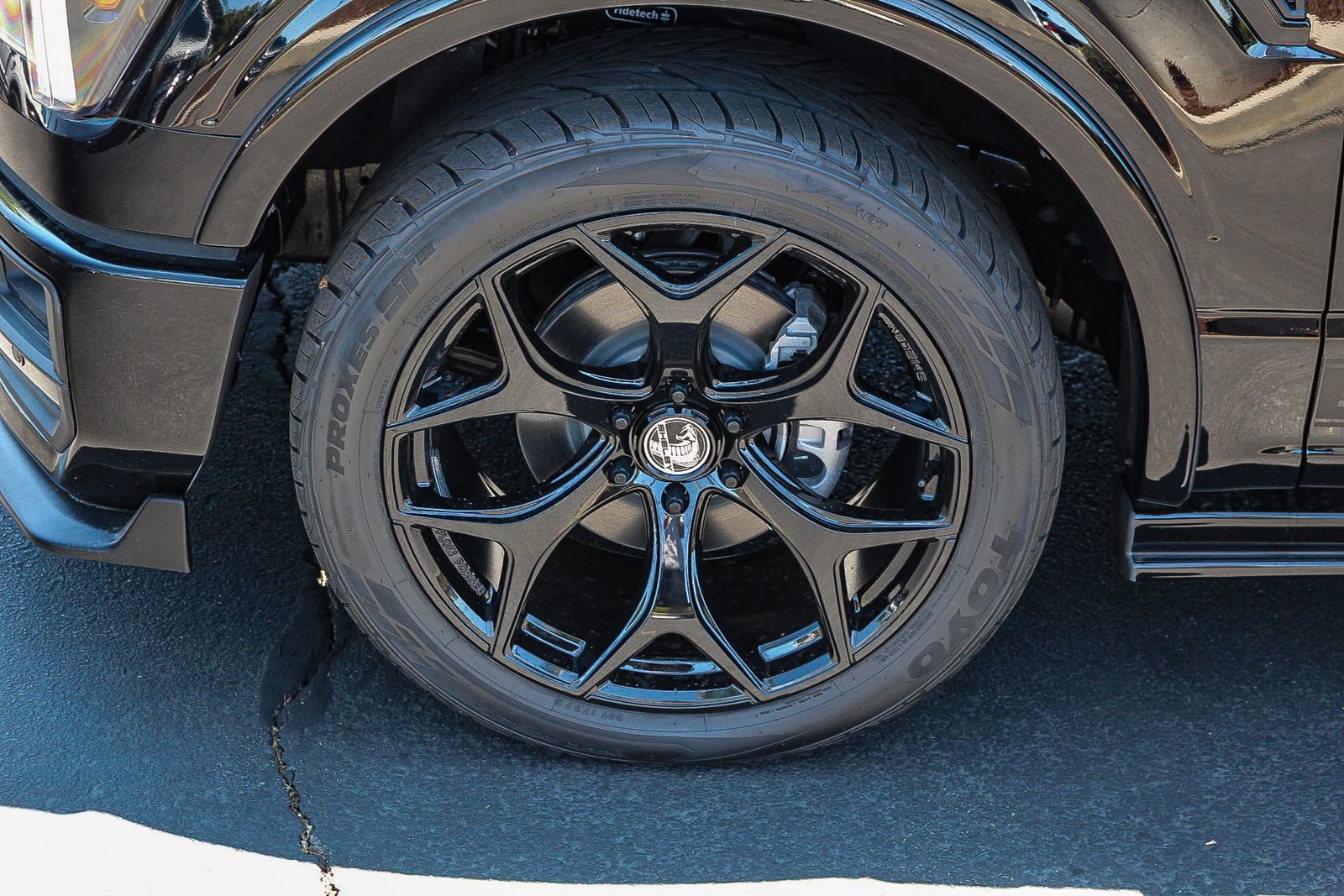 New 2025 Ford F150 Lariat w/ Equipment Group 502A High image 12