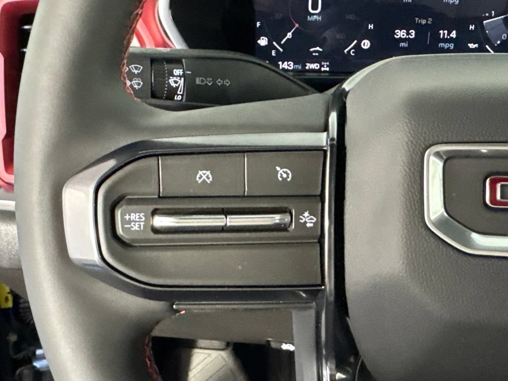 New 2026 GMC Canyon AT4X w/ LPO, Black Badging Package AWD/4WD image 18