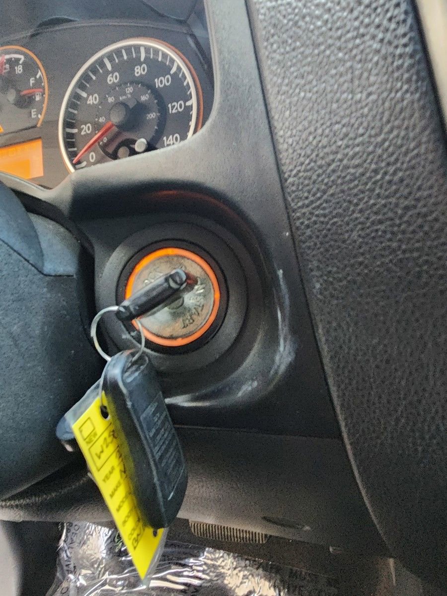 Used 2011 Nissan Armada SV image 43