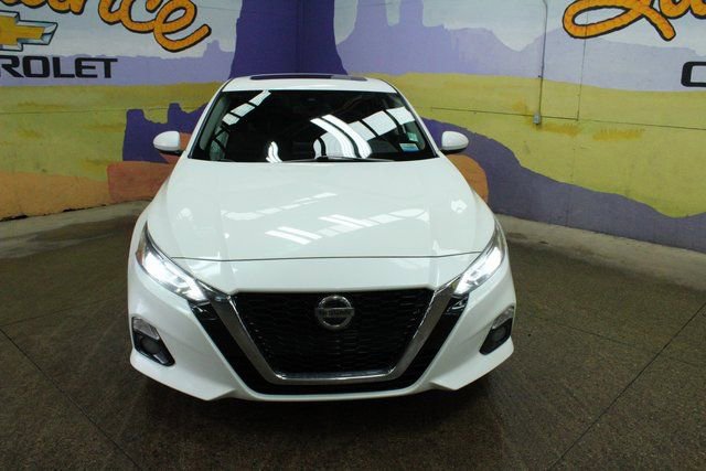 Used 2020 Nissan Altima 2.5 SV image 3
