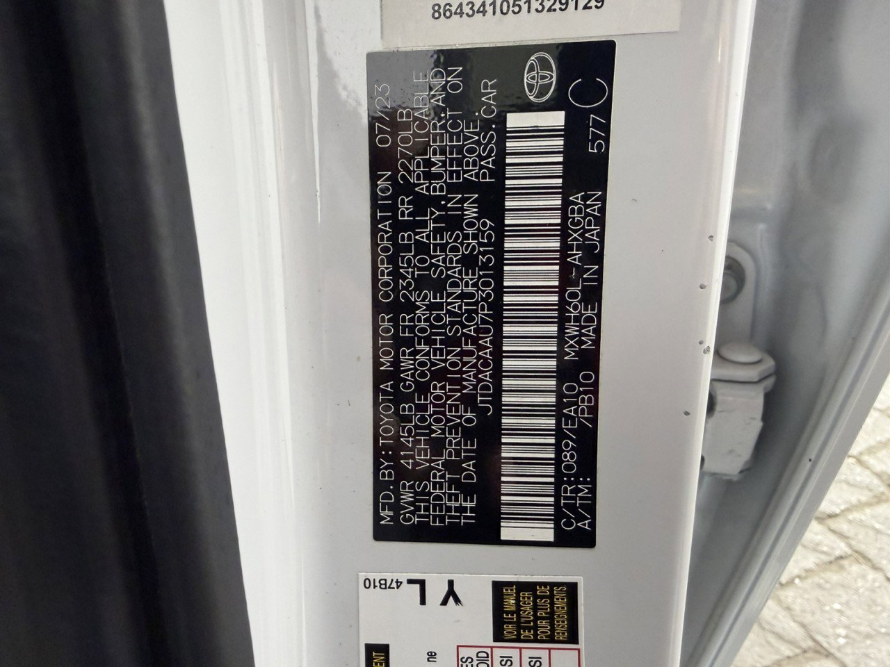 Used 2023 Toyota Prius XLE image 25