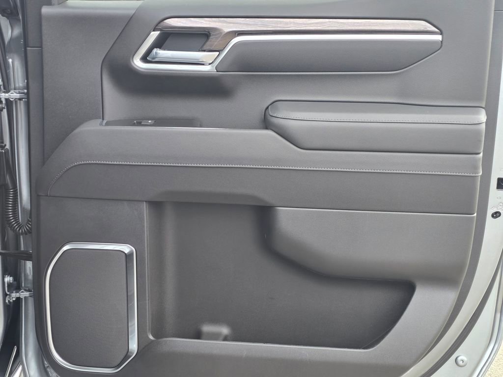 New 2026 Chevrolet Silverado 1500 LTZ w/ LTZ Premium Package image 40