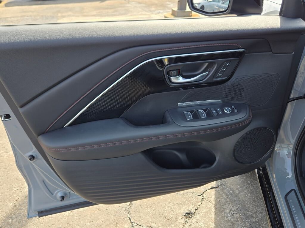 New 2026 Acura ADX A-Spec image 32