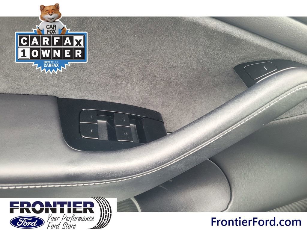 Used 2020 Tesla Model 3 Performance image 14