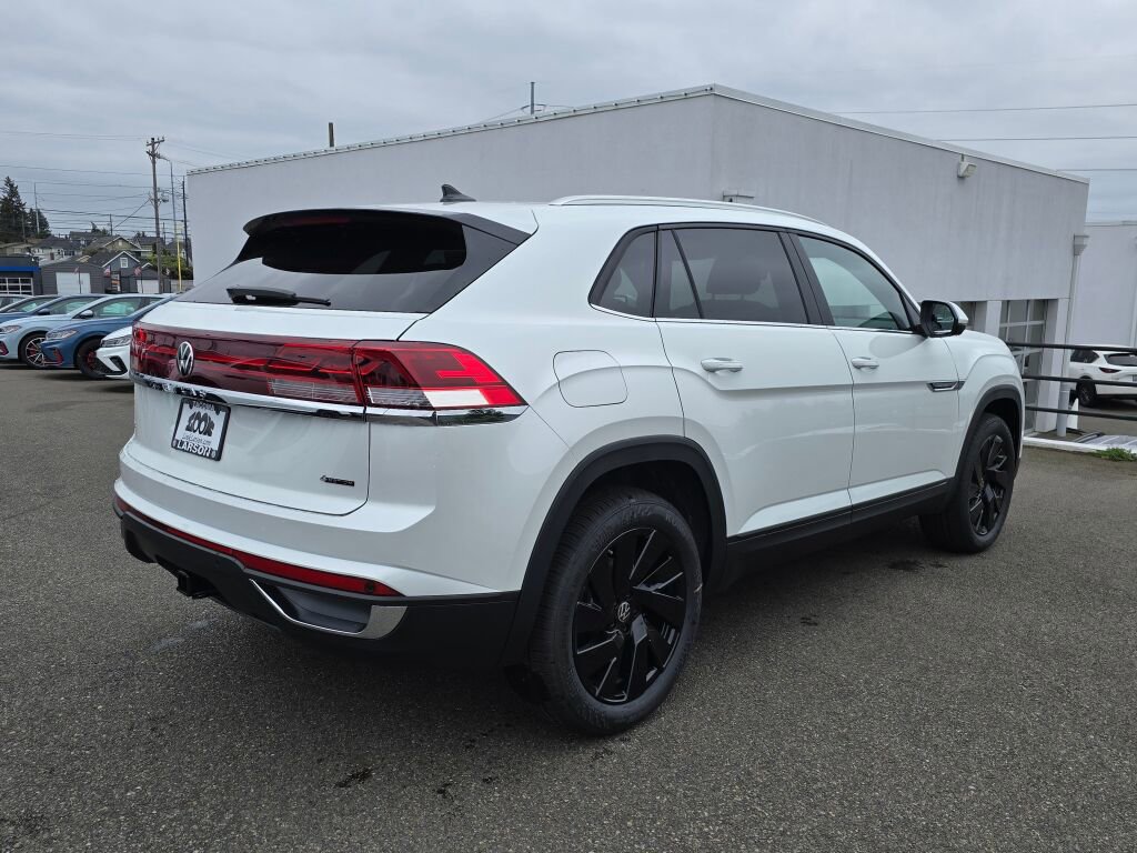 New 2026 Volkswagen Atlas Cross Sport SE AWD/4WD image 3