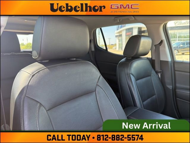 Used 2019 GMC Acadia SLT FWD image 4