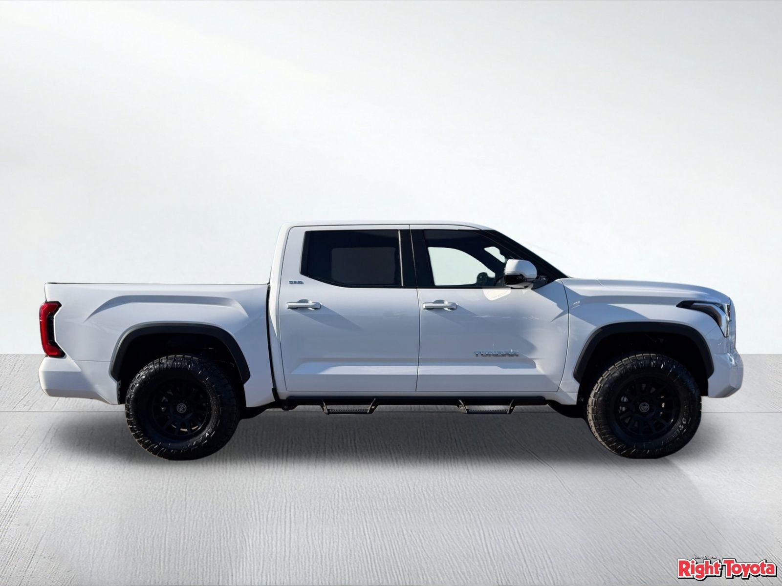 New 2026 Toyota Tundra SR5 AWD/4WD image 8