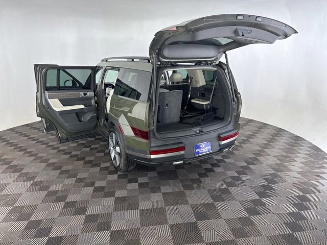 Used 2024 Hyundai Santa Fe Limited AWD/4WD image 20