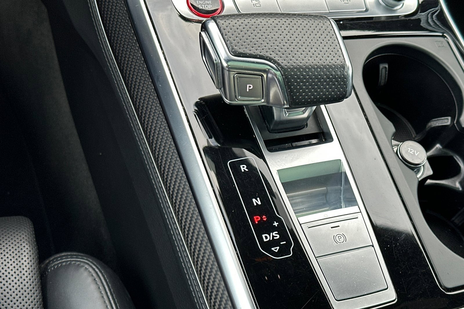 Used 2023 Audi RS Q8 image 25