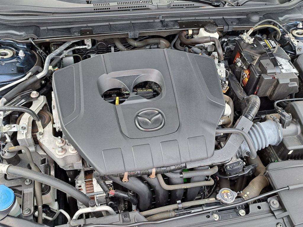 Used 2023 MAZDA MAZDA3 s image 33